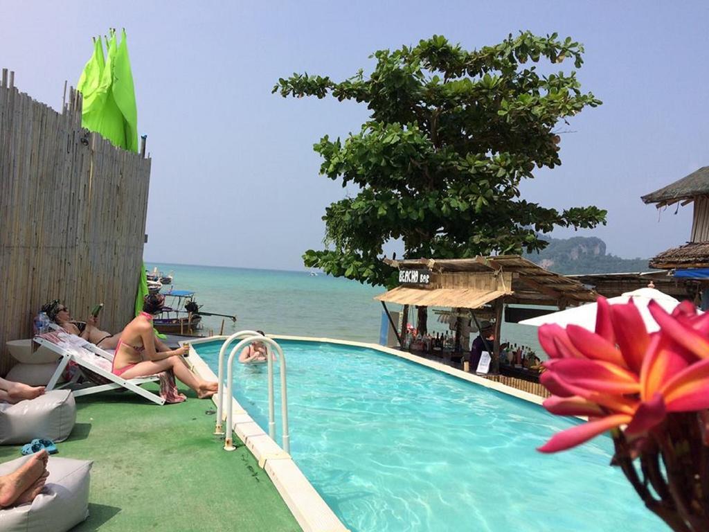 The Beacha Club Hotel Ko Phi Phi Exterior foto